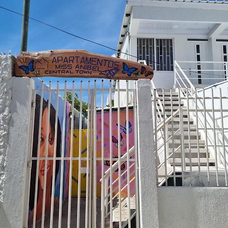 Posada Miss Anibel Central Town San Andrés Exterior foto